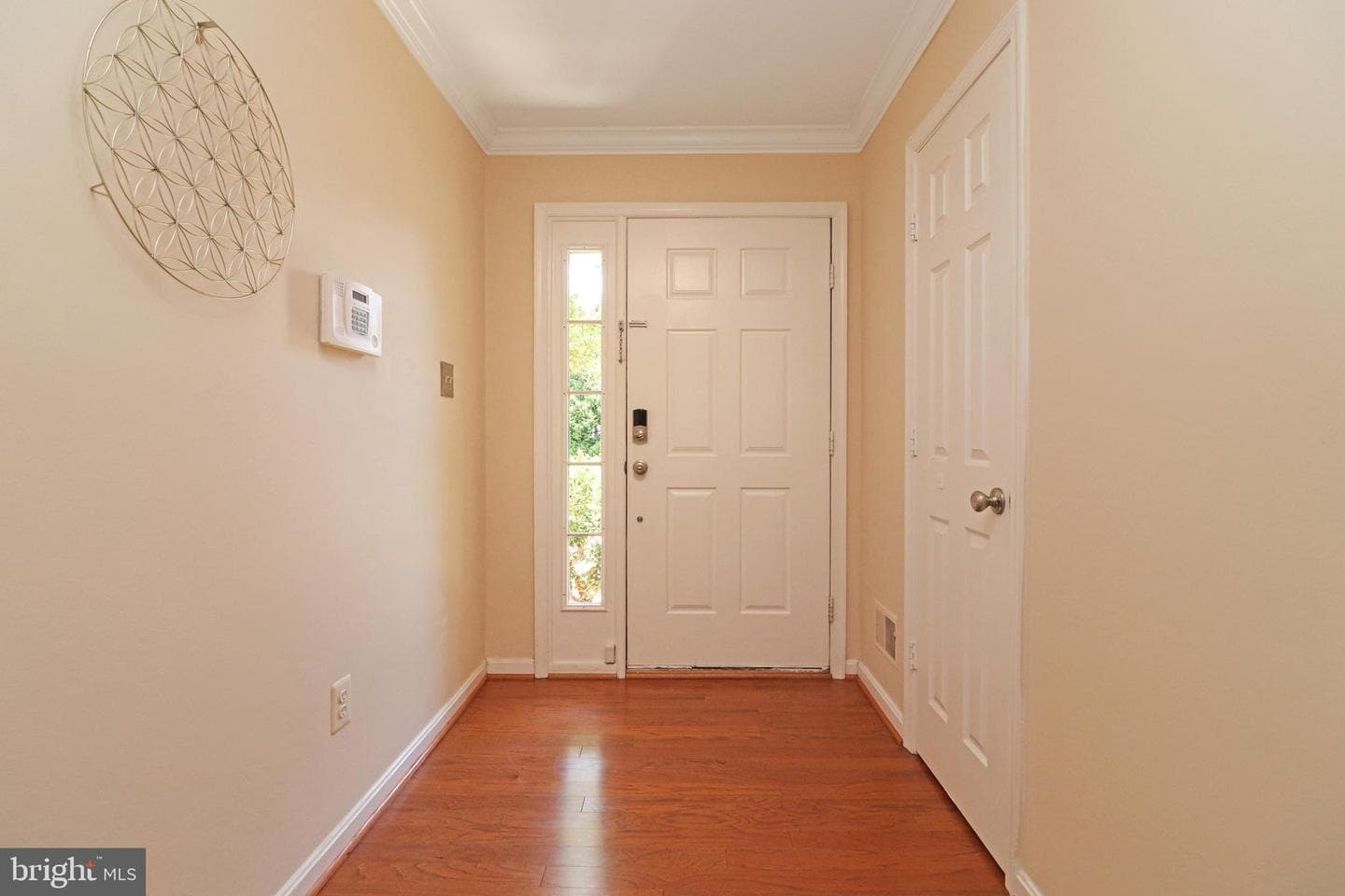 21929 Thompson Square photo 6