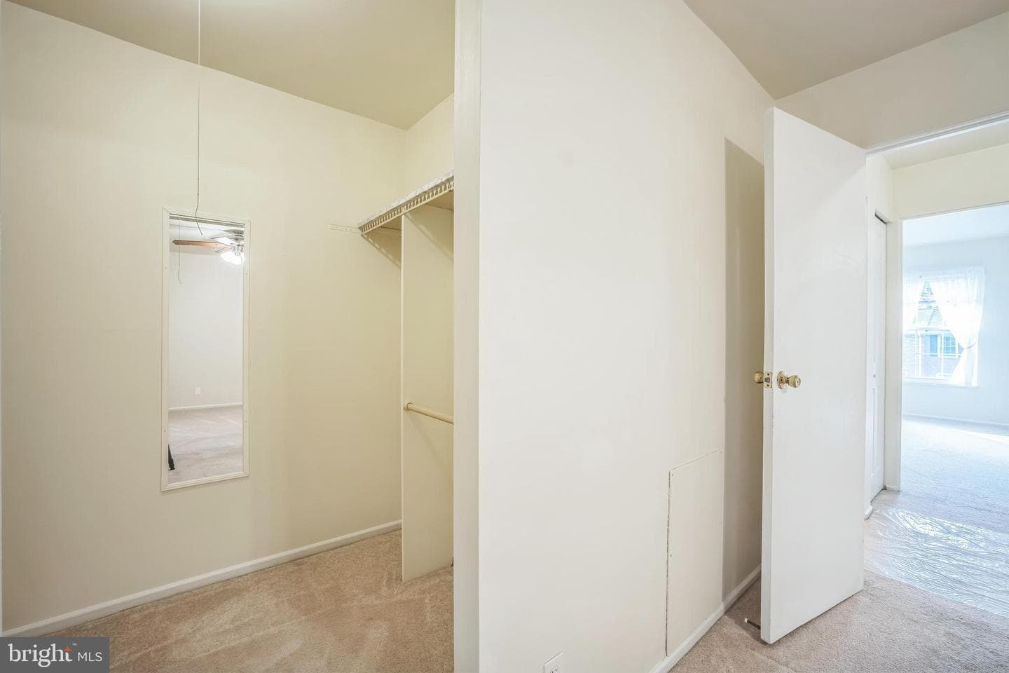 126 N Baylor Drive photo 18