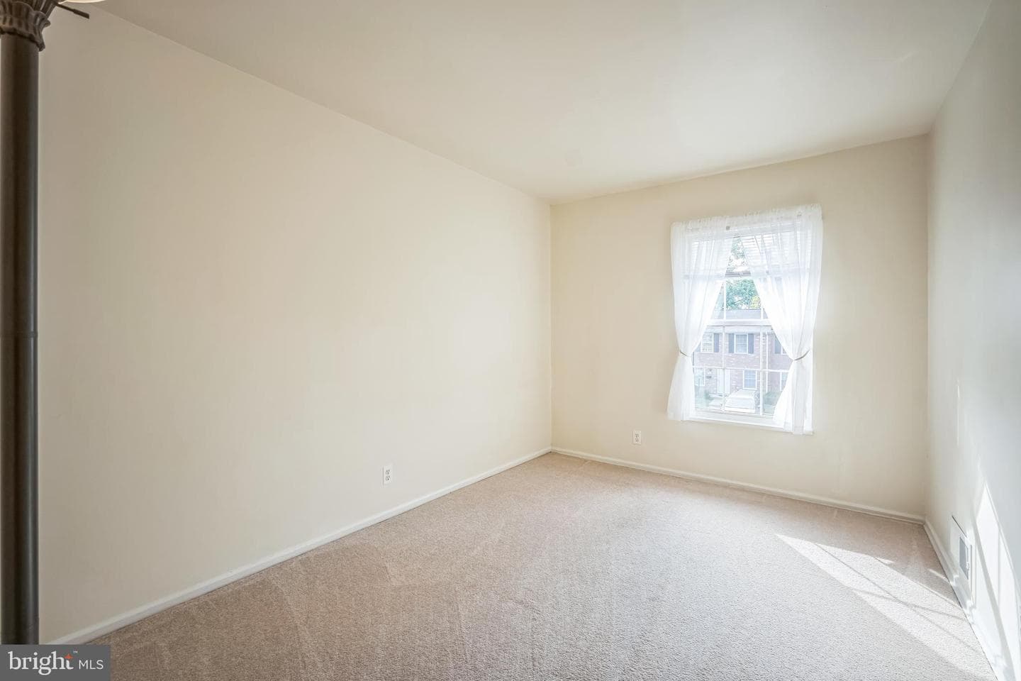 126 N Baylor Drive photo 23