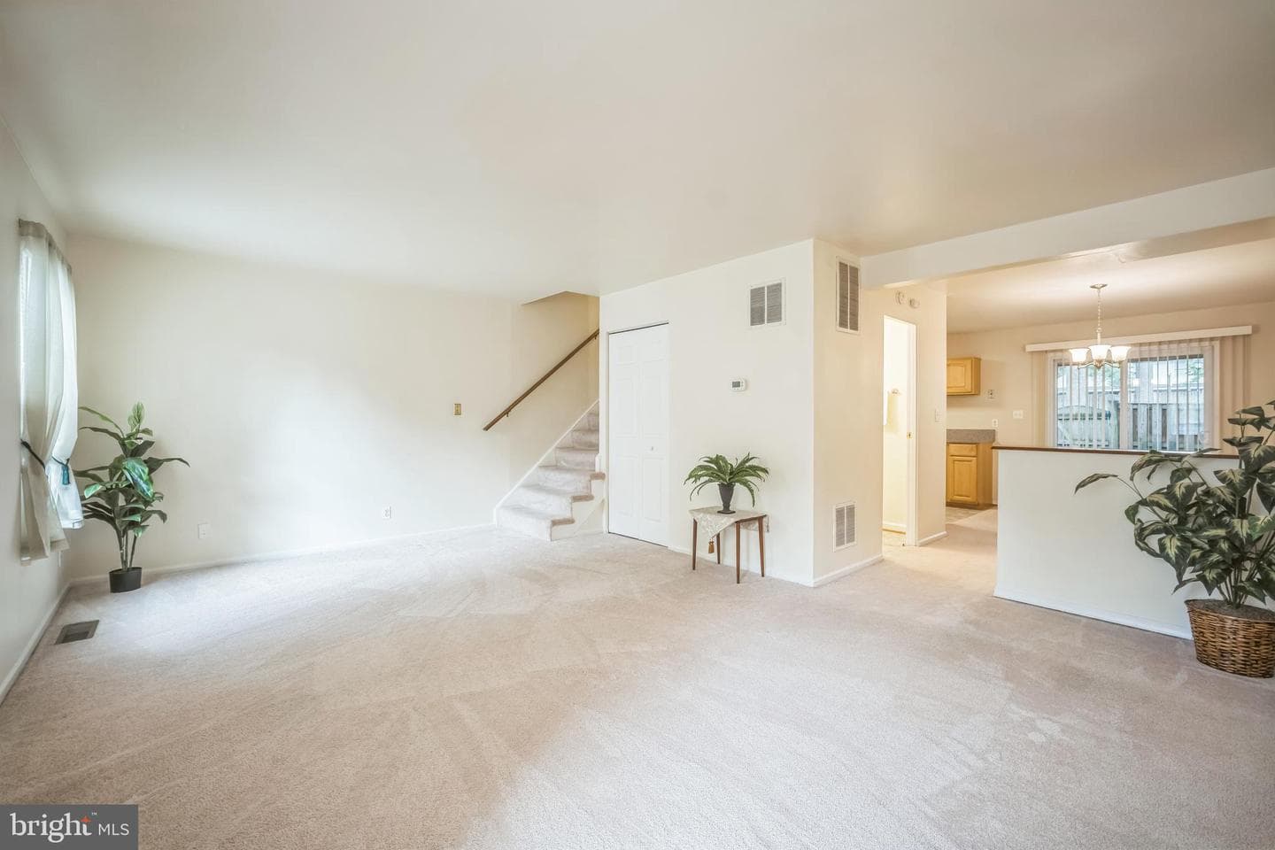 126 N Baylor Drive photo 3