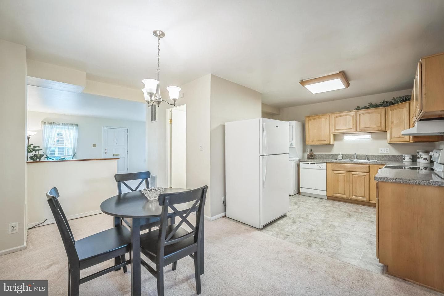 126 N Baylor Drive photo 8