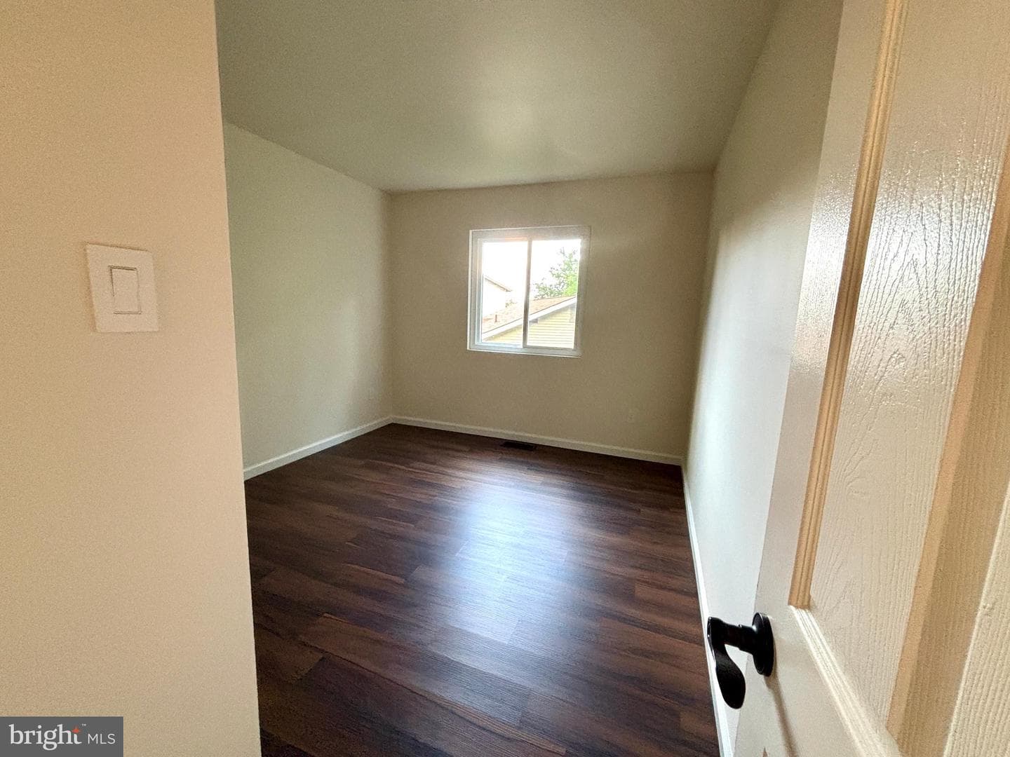 208 Keyes Court photo 29
