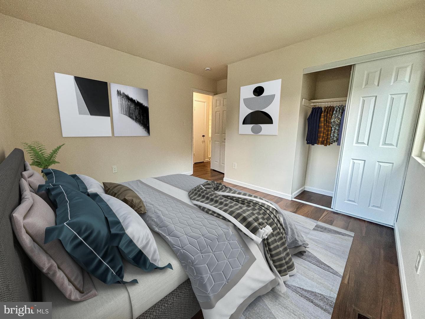 208 Keyes Court photo 37