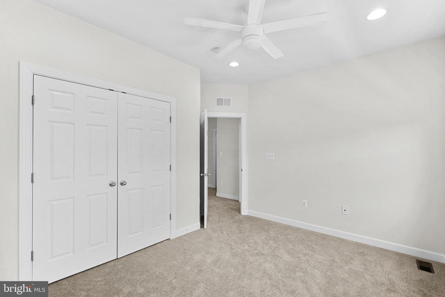 1543 Kinnaird Terrace NE photo 43