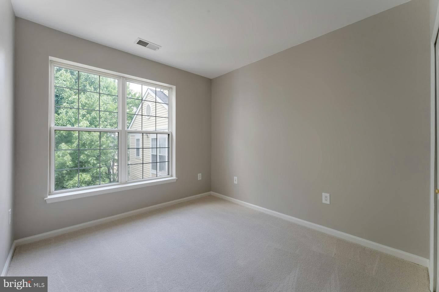 20933 Cedarpost Square #303 photo 19