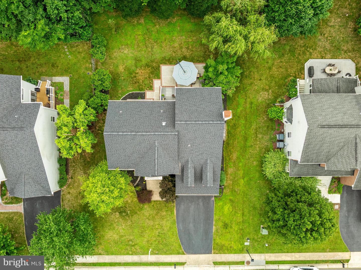 906 Santmyer Drive SE photo 41