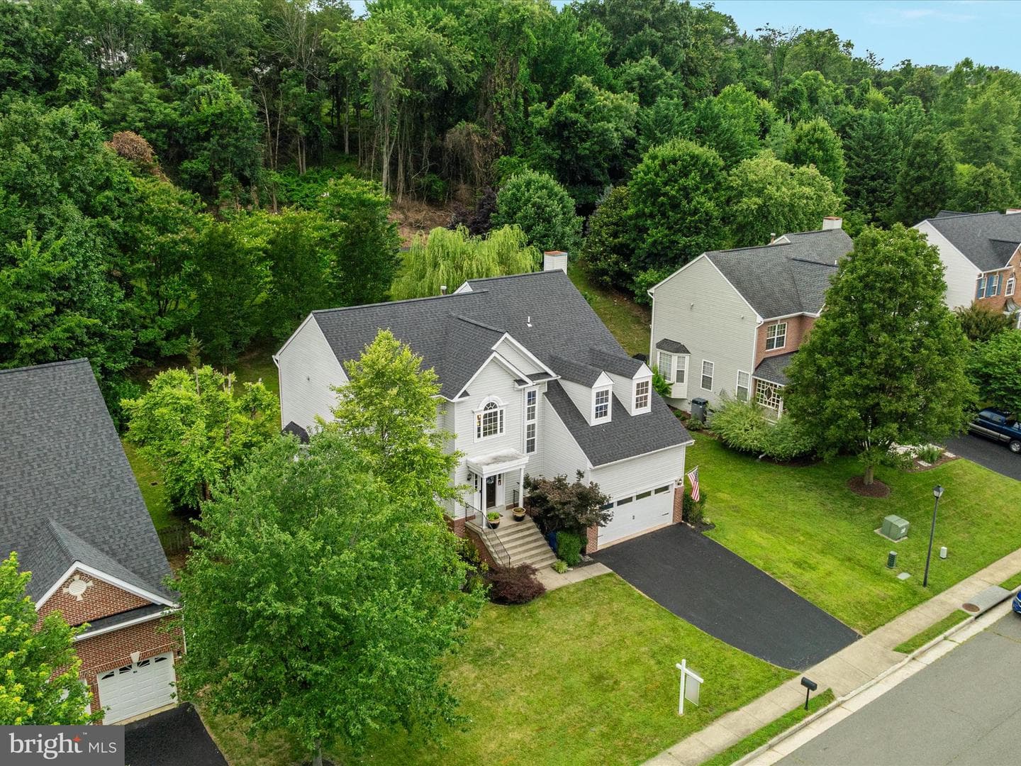 906 Santmyer Drive SE photo 44