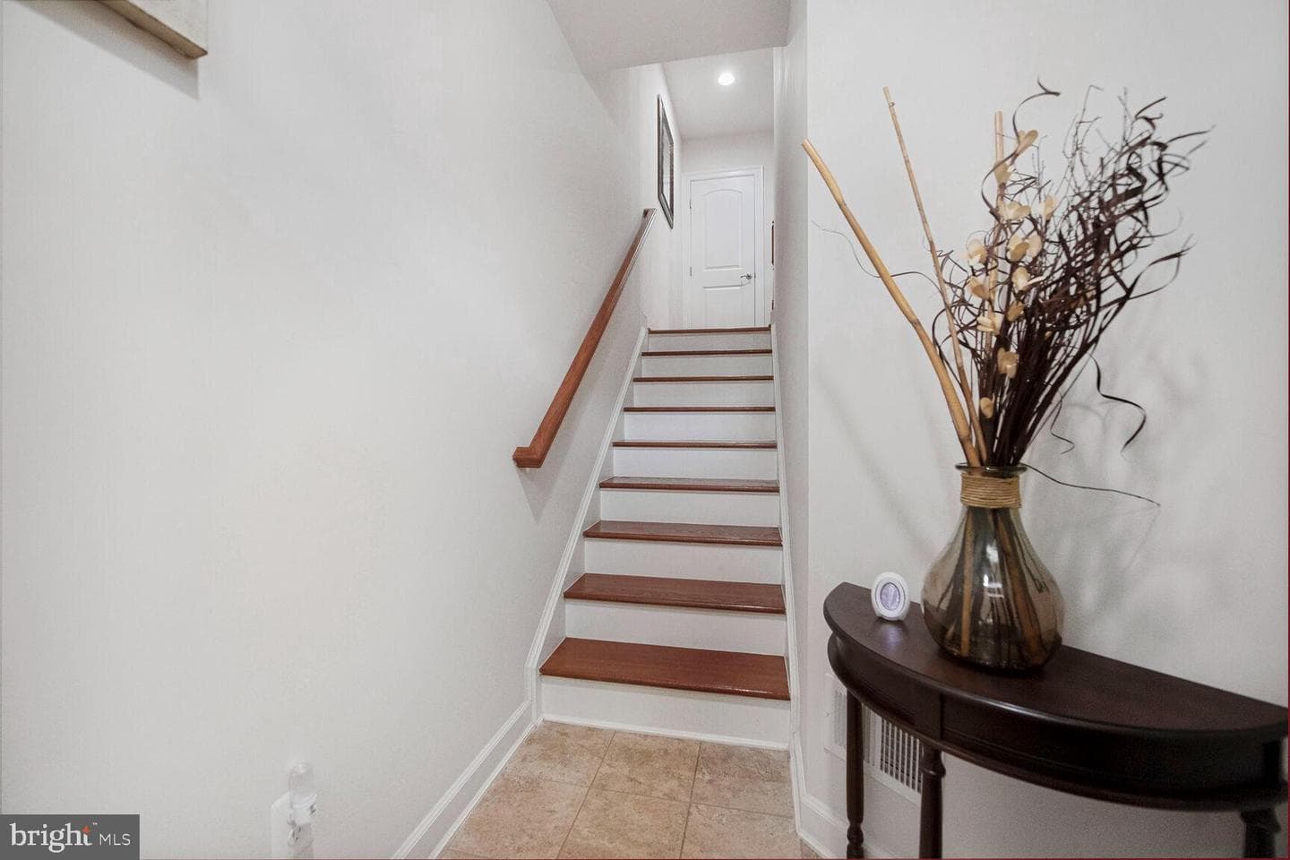26033 Huntwick Glen Square photo 3