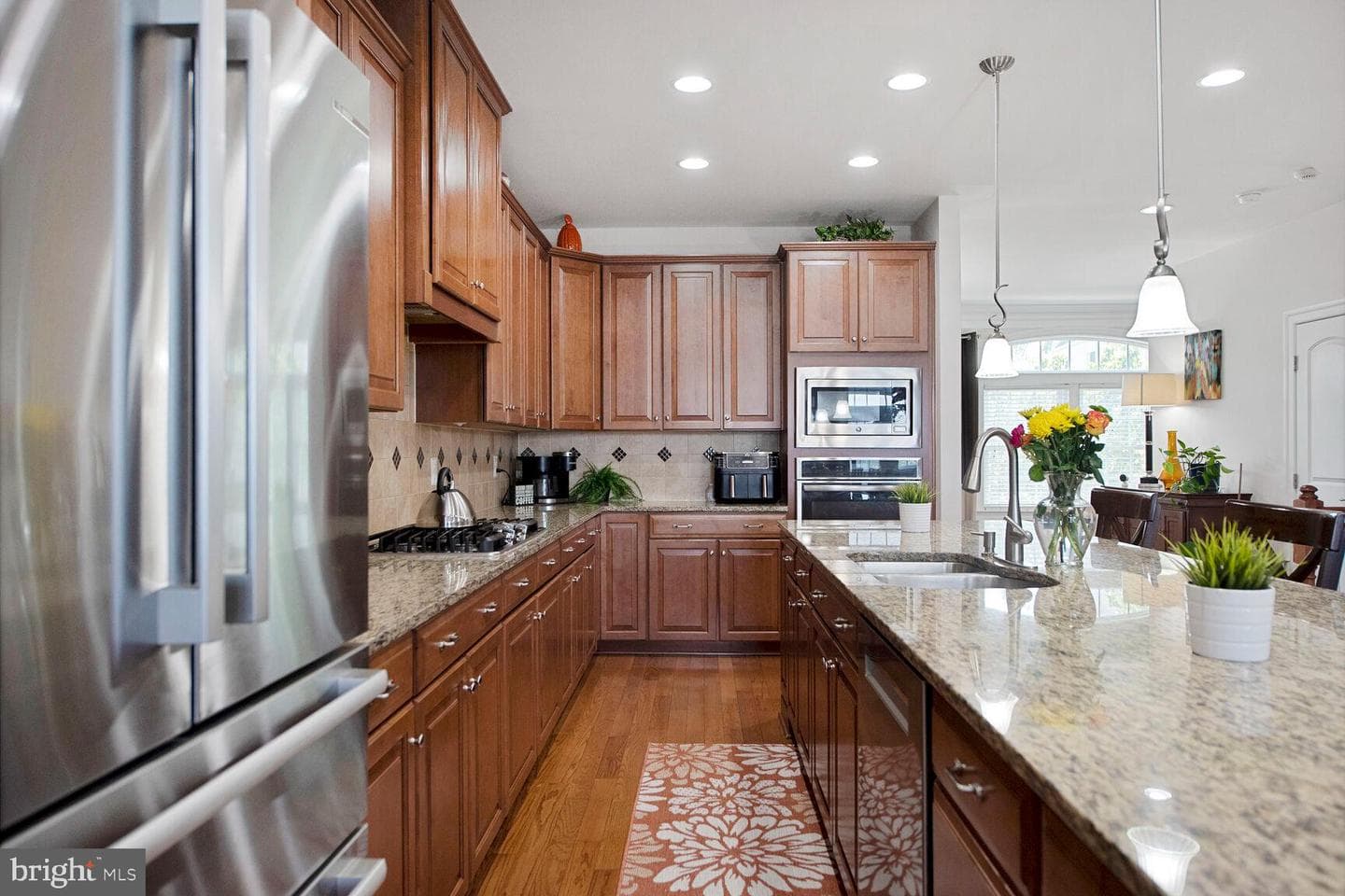 26033 Huntwick Glen Square photo 7