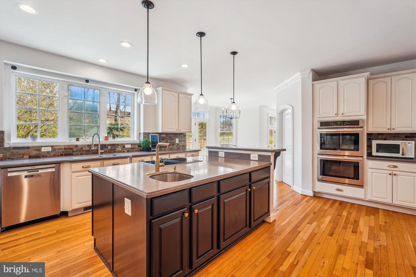 35400 Autumn Ridge Court photo 8
