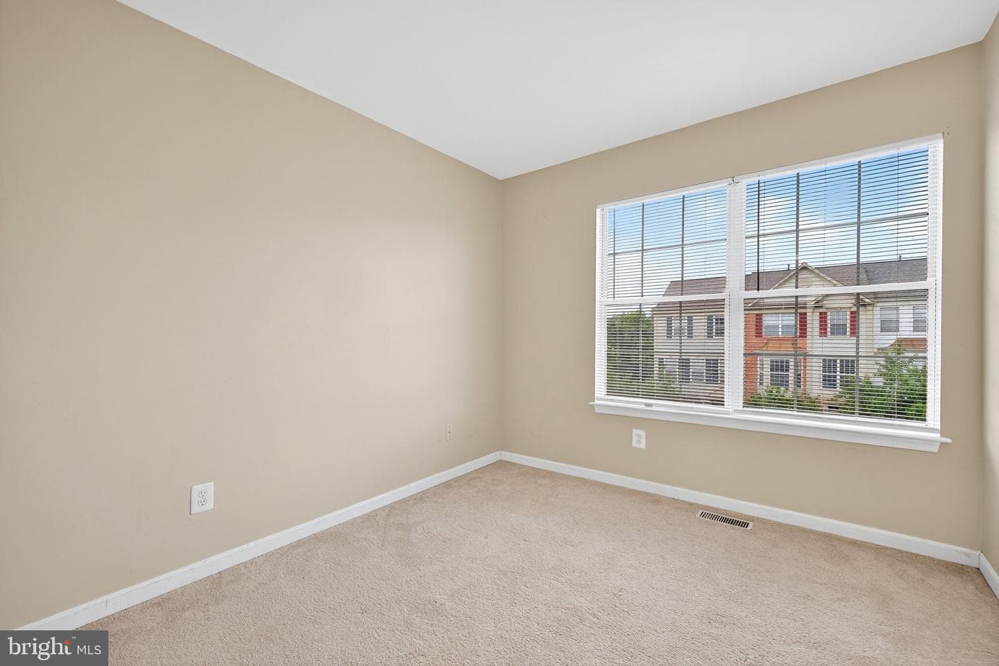 20696 Southwind Terrace photo 38