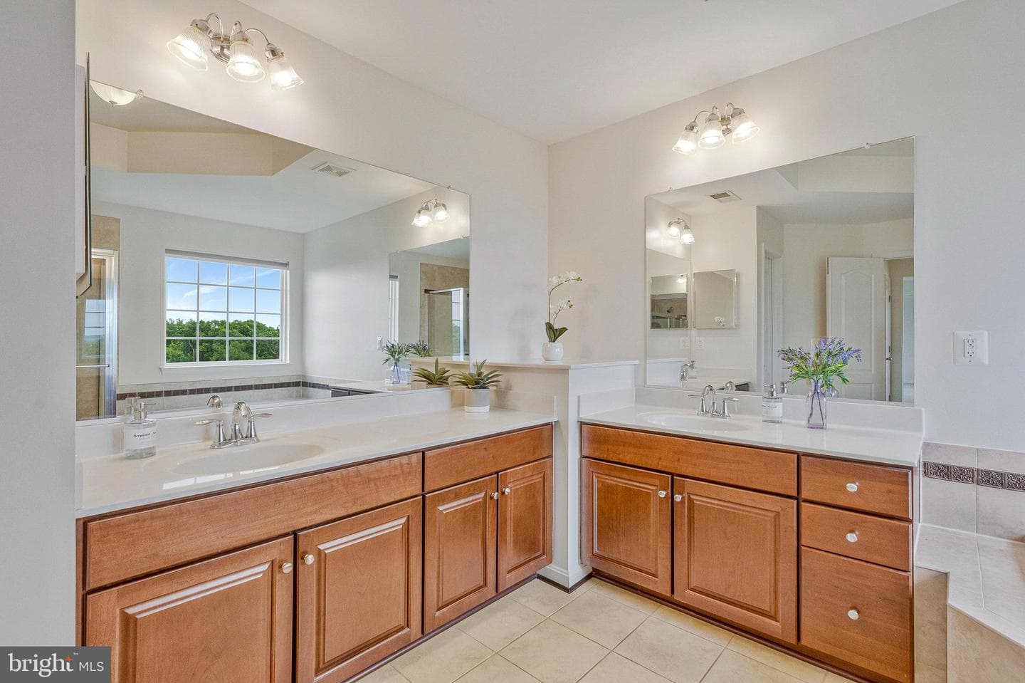 43084 Little Angel Court photo 18