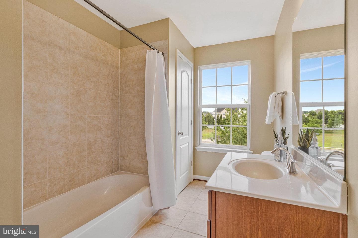 43084 Little Angel Court photo 24