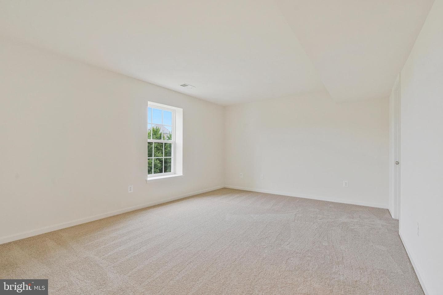 43084 Little Angel Court photo 34