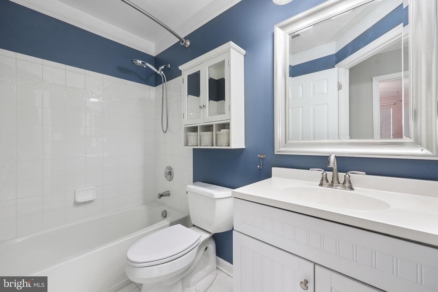 868 Stonefield Square NE photo 27