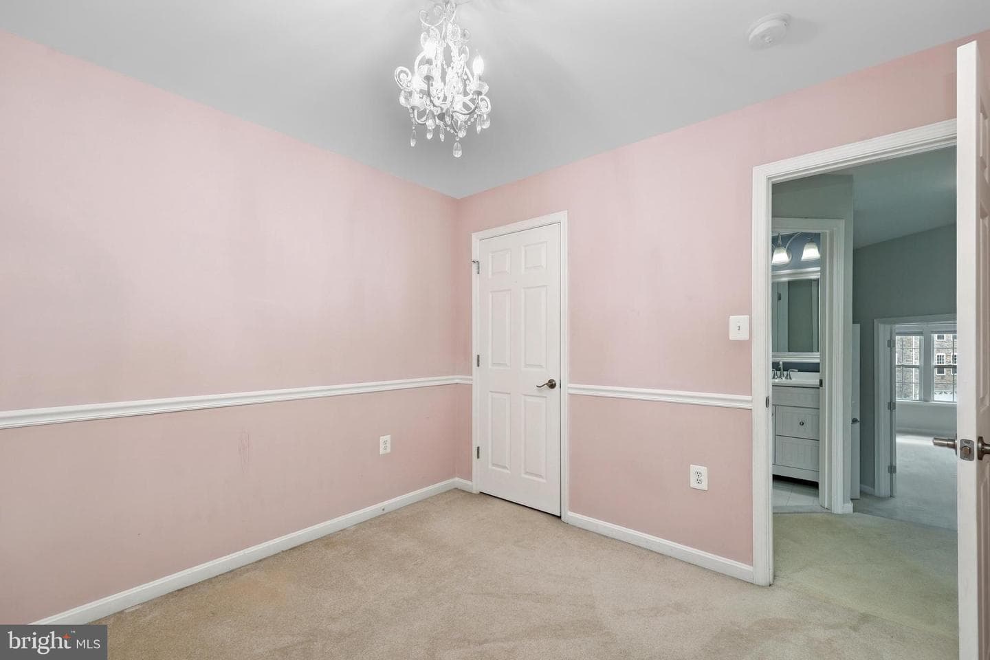 868 Stonefield Square NE photo 29
