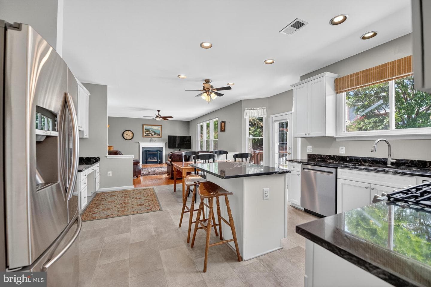 811 Casla Court SE photo 3