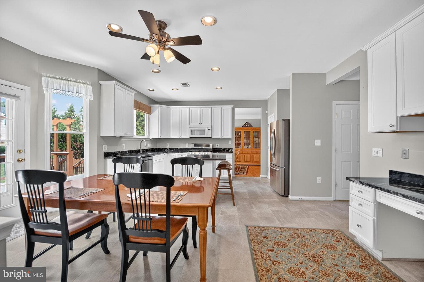 811 Casla Court SE photo 6