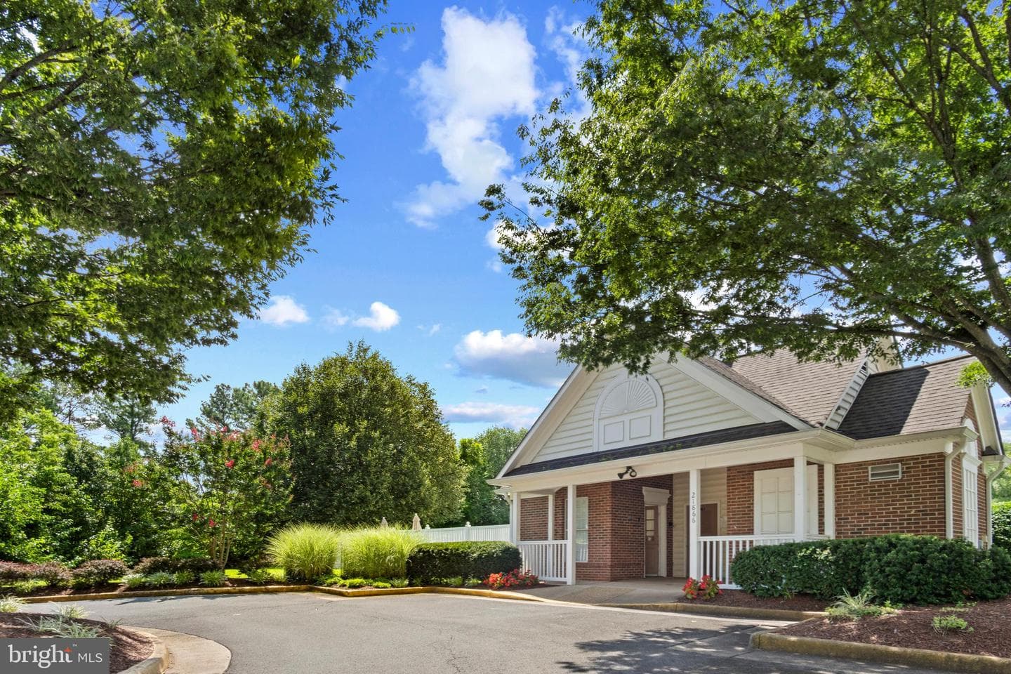 21845 Baldwin Square #201 photo 13
