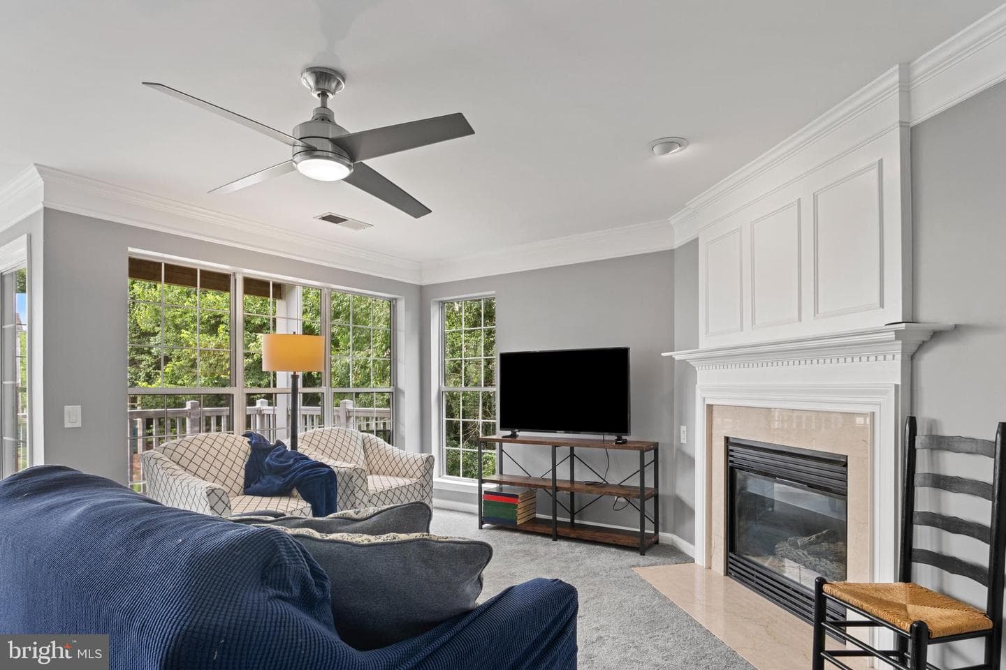 21845 Baldwin Square #201 photo 2