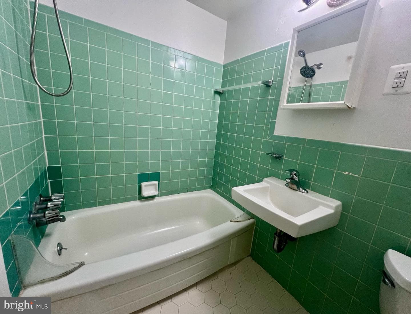 120 Washington Street NE #7 photo 10