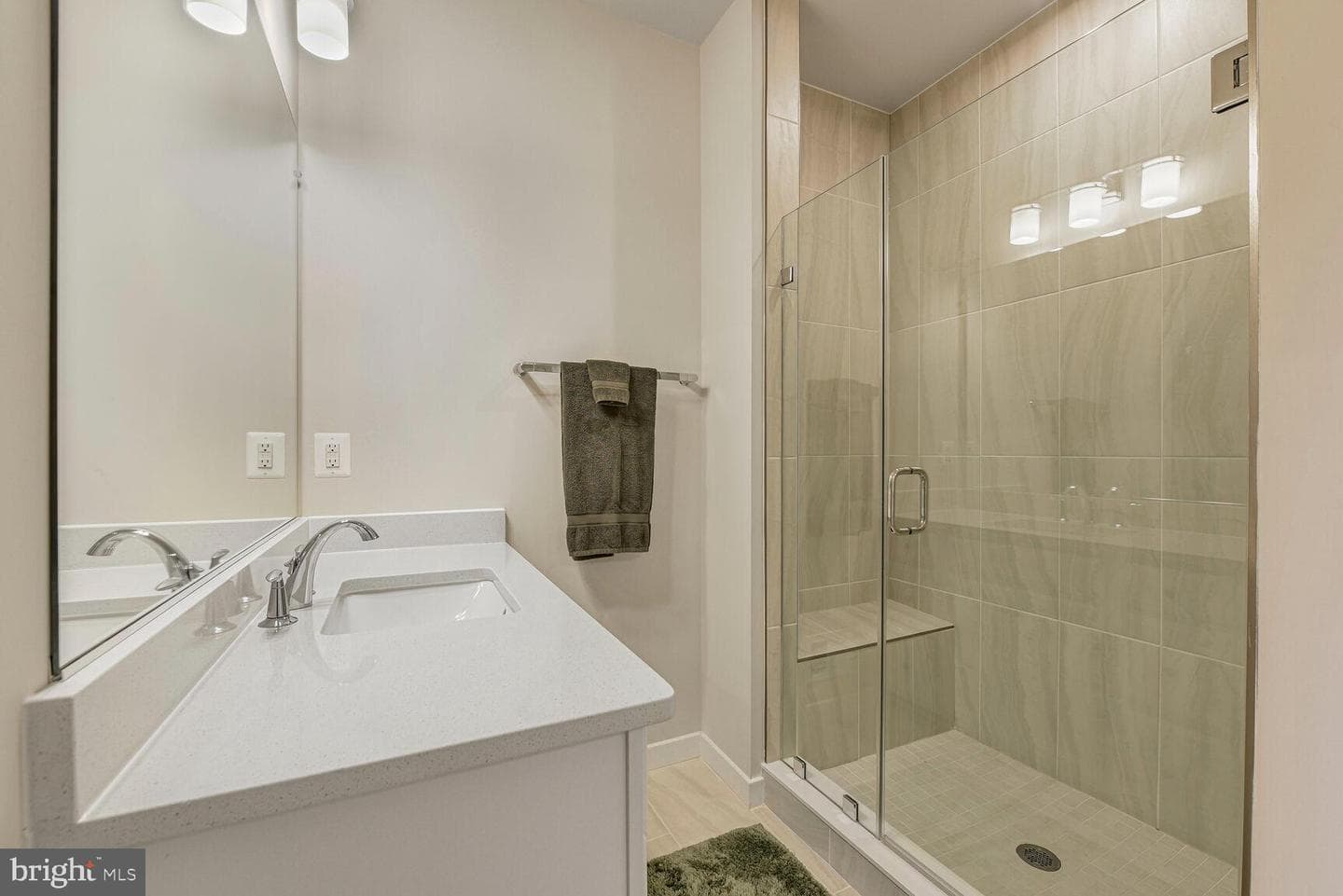 44486 Wolfhound Square photo 17