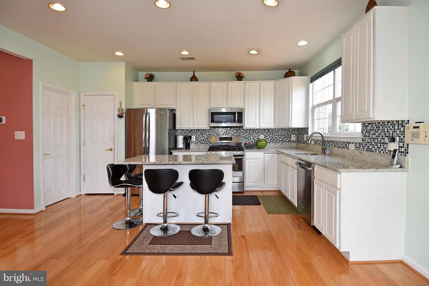 43696 Phelps Terrace photo 7