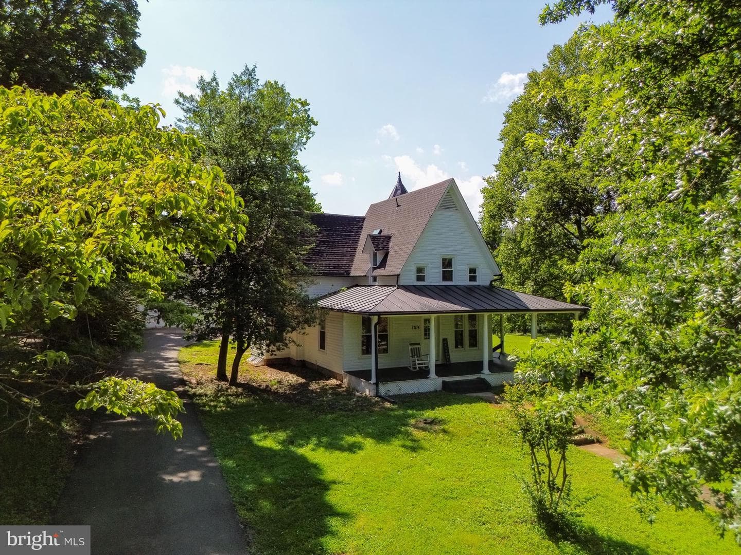 17115 Simpson Circle photo 6