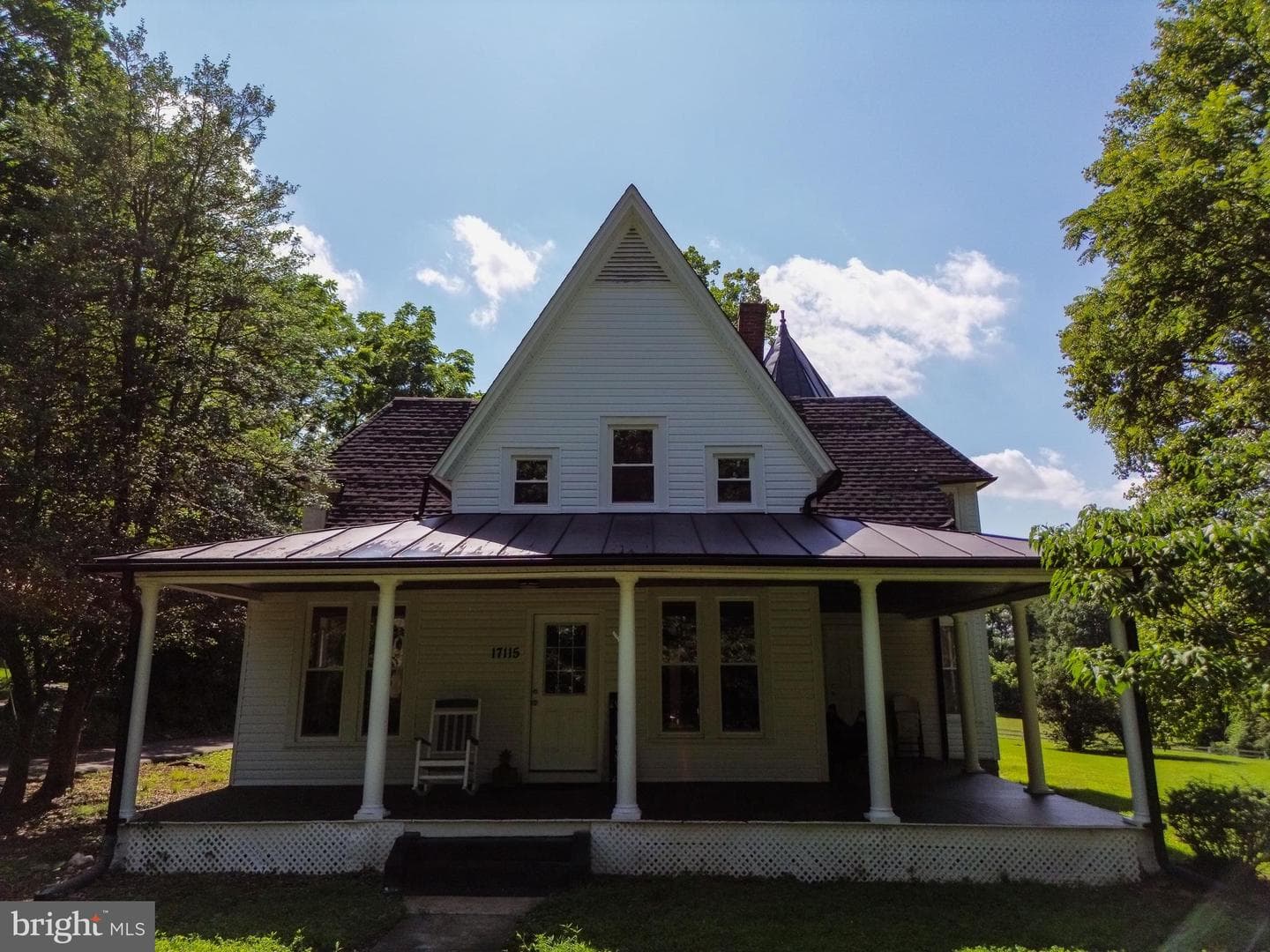 17115 Simpson Circle photo 9