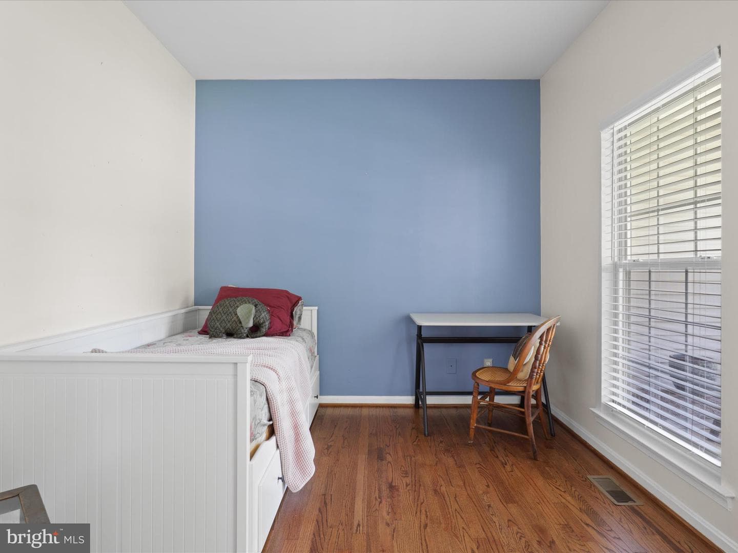 420 Heronwood Court photo 18