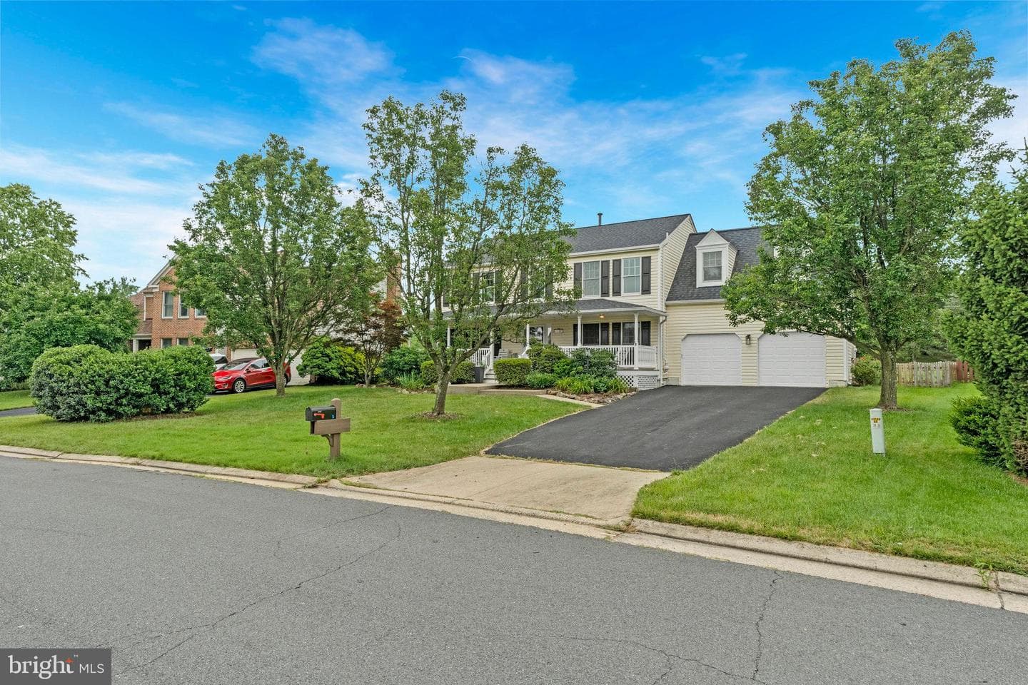 43187 Rockfield Court photo 3