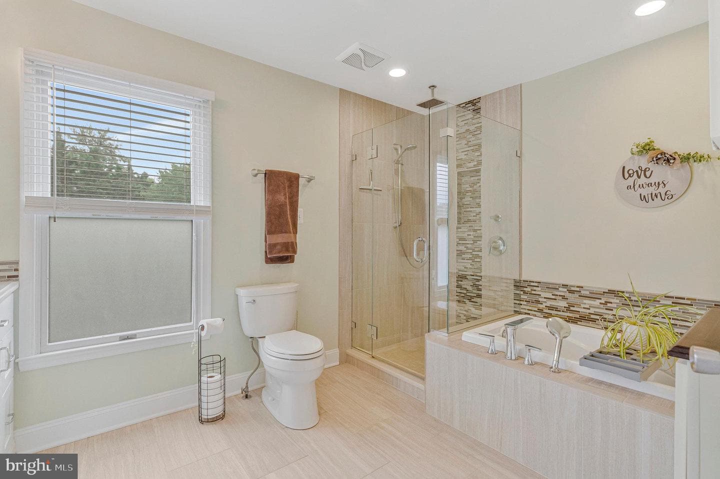 43187 Rockfield Court photo 35