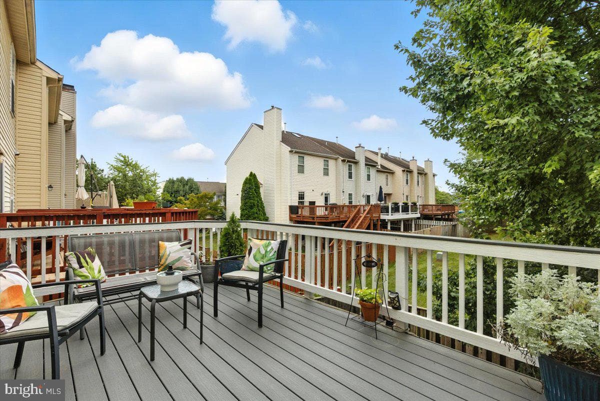 43953 Minthill Terrace photo 16