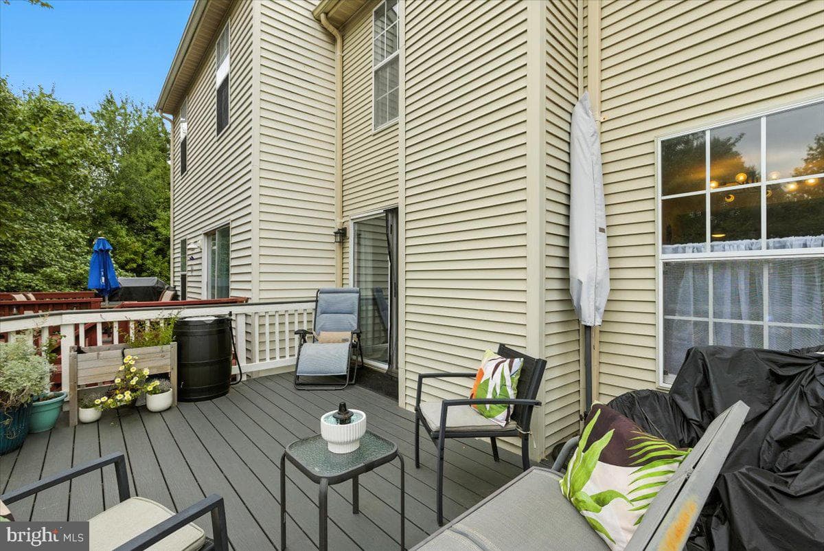 43953 Minthill Terrace photo 17