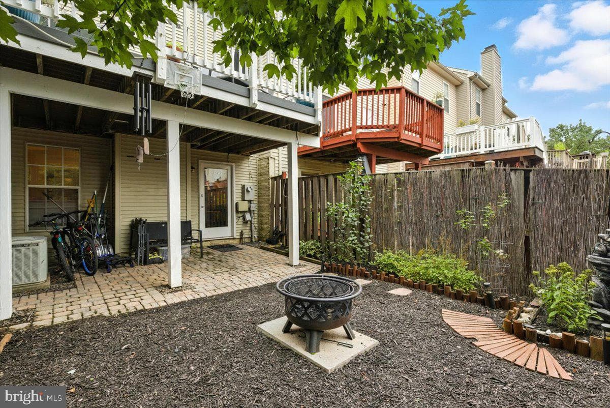 43953 Minthill Terrace photo 19