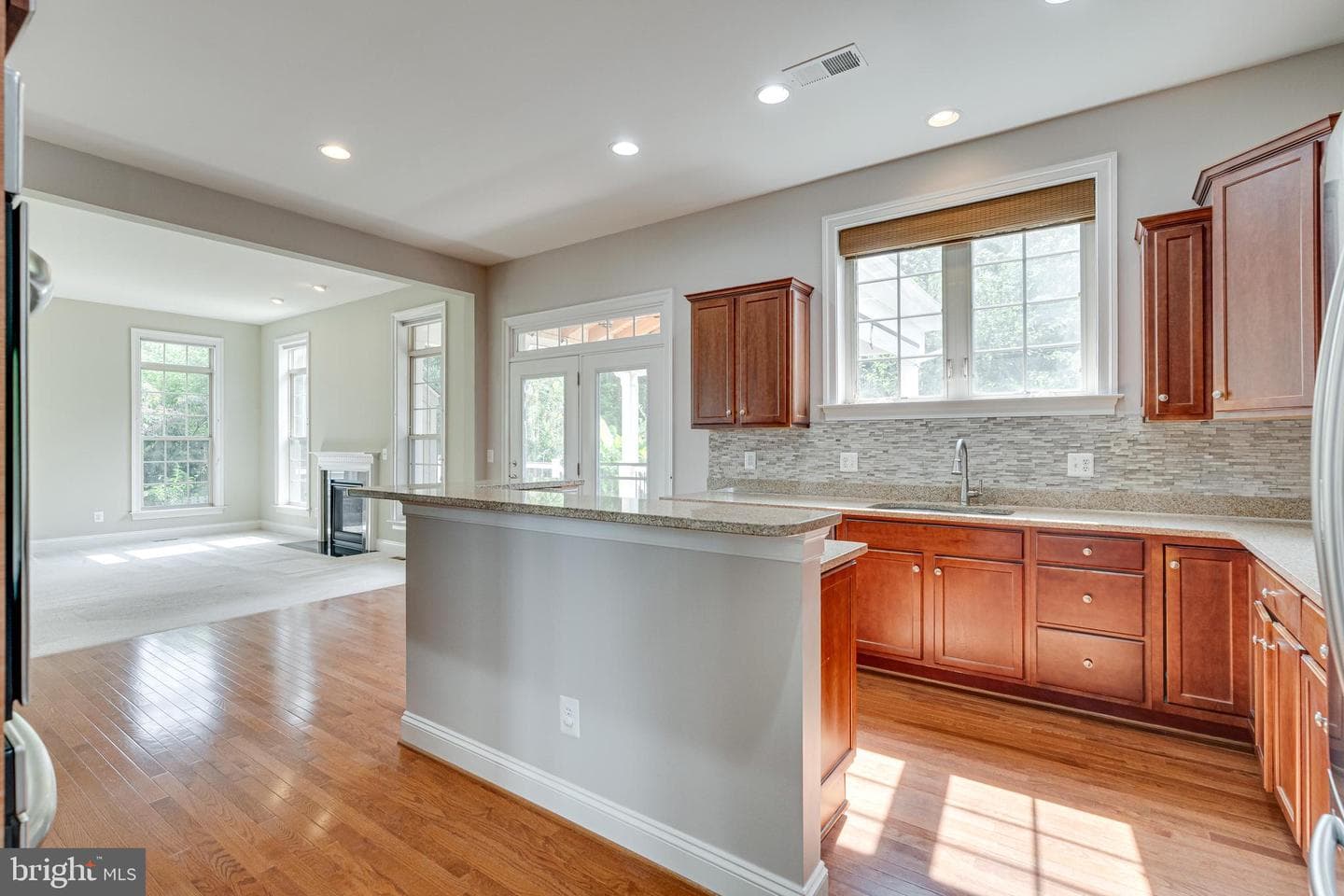 42739 Macauley Place photo 22