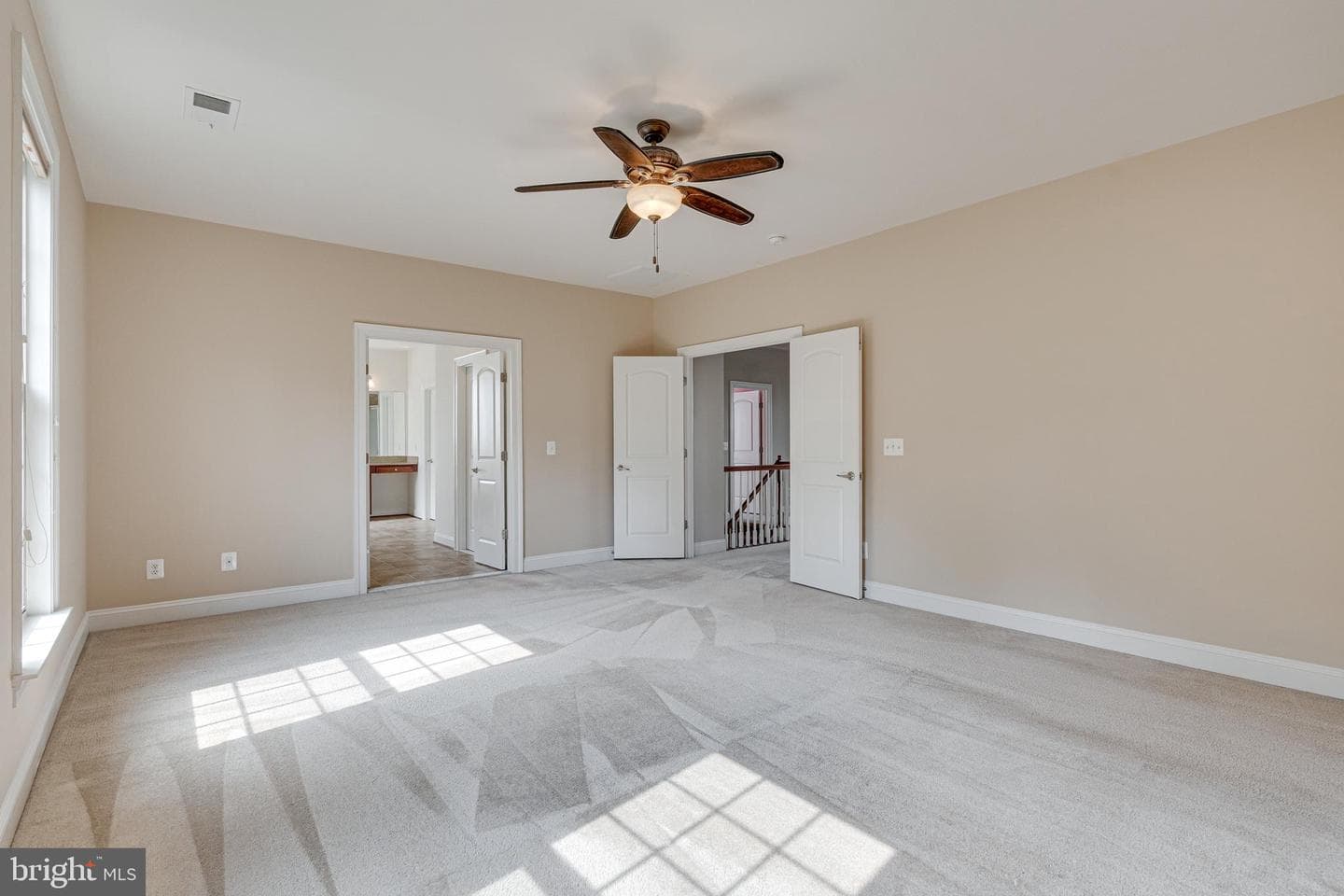 42739 Macauley Place photo 40
