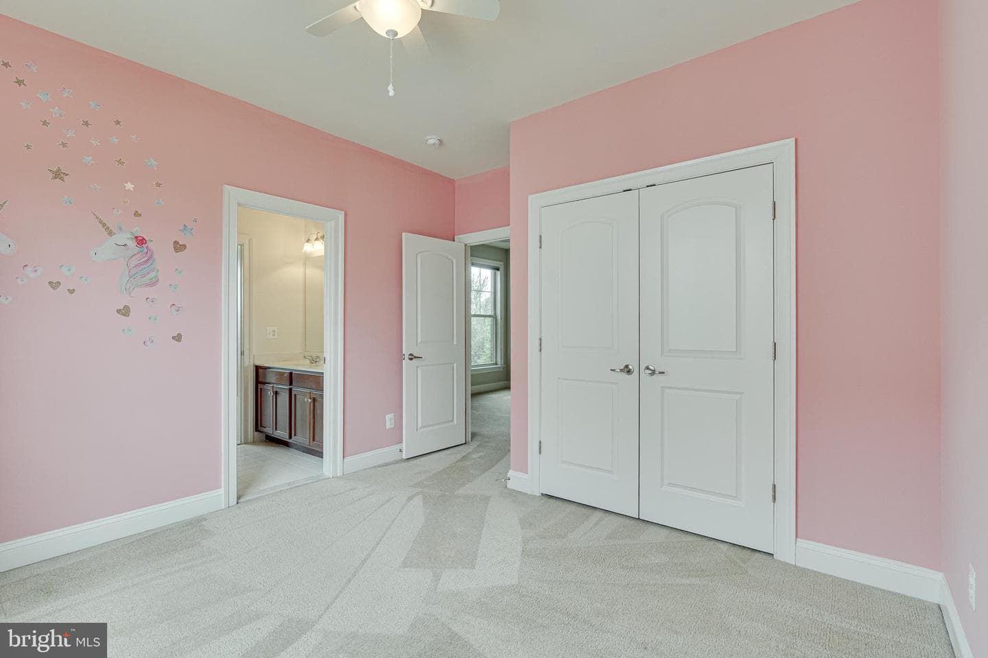42739 Macauley Place photo 46