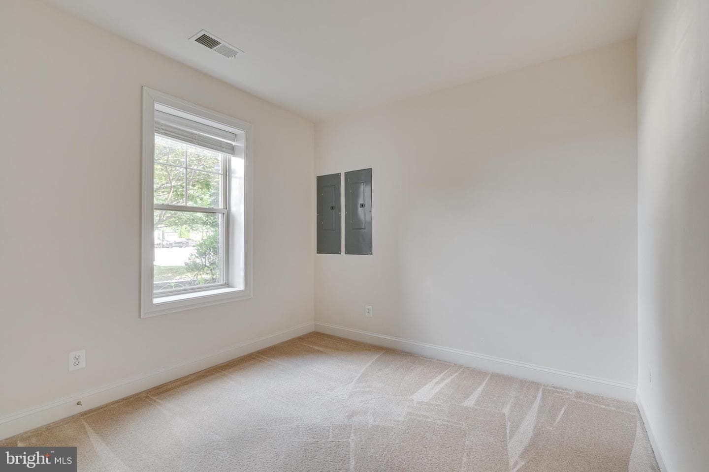 42739 Macauley Place photo 62