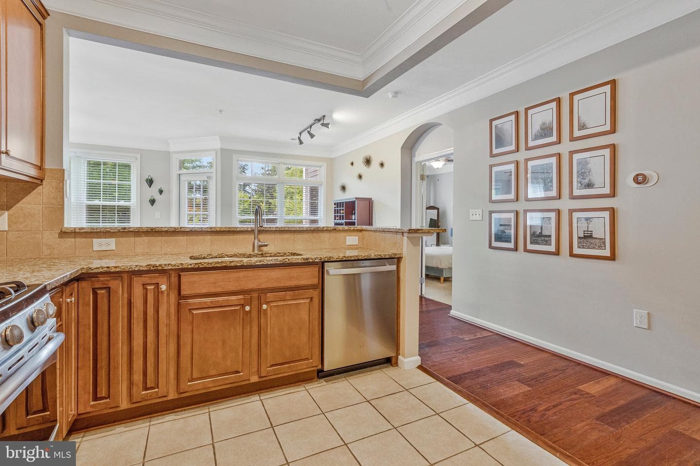 508 Sunset View Terrace SE #201 photo 8