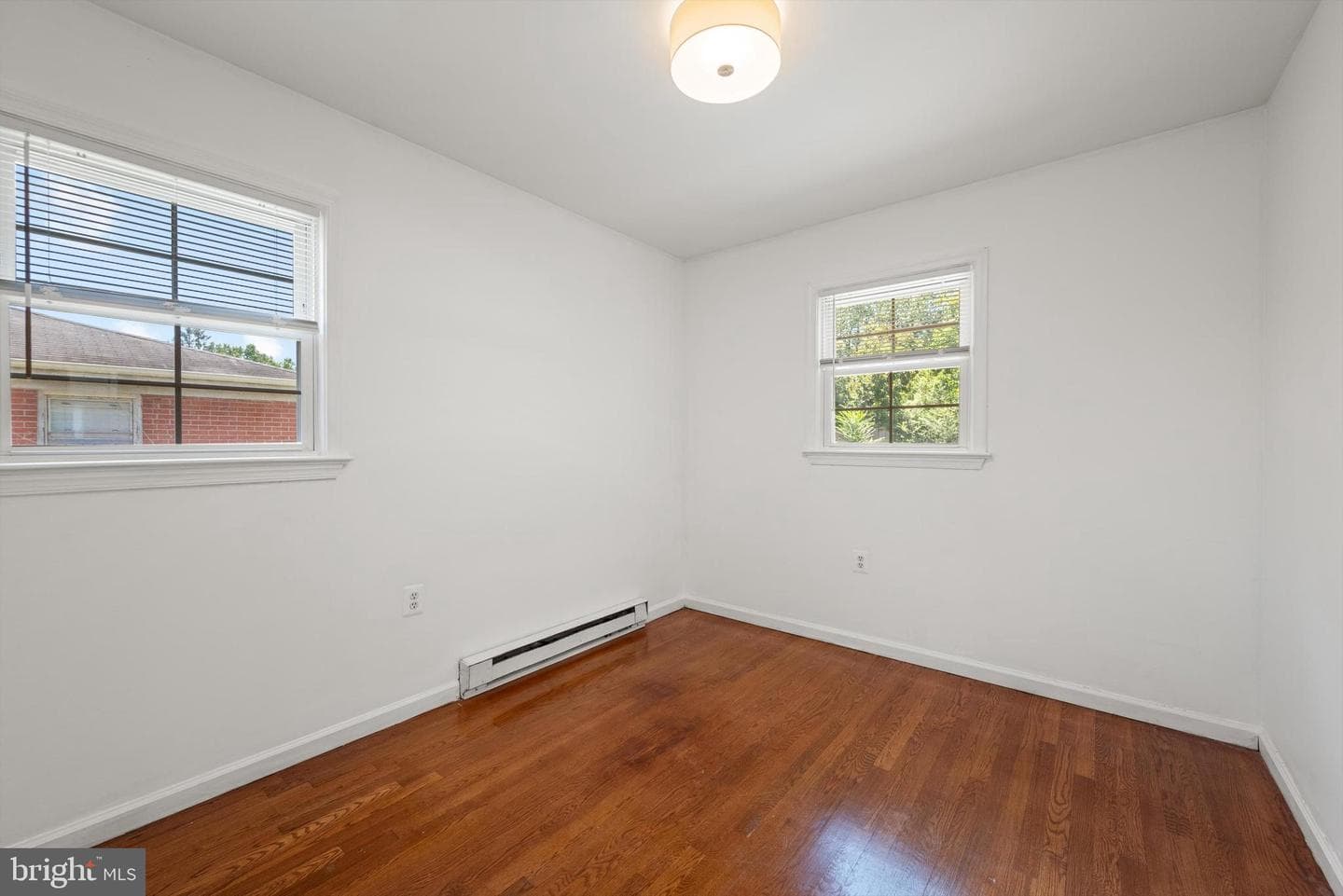 211 Catoctin Circle NE photo 14
