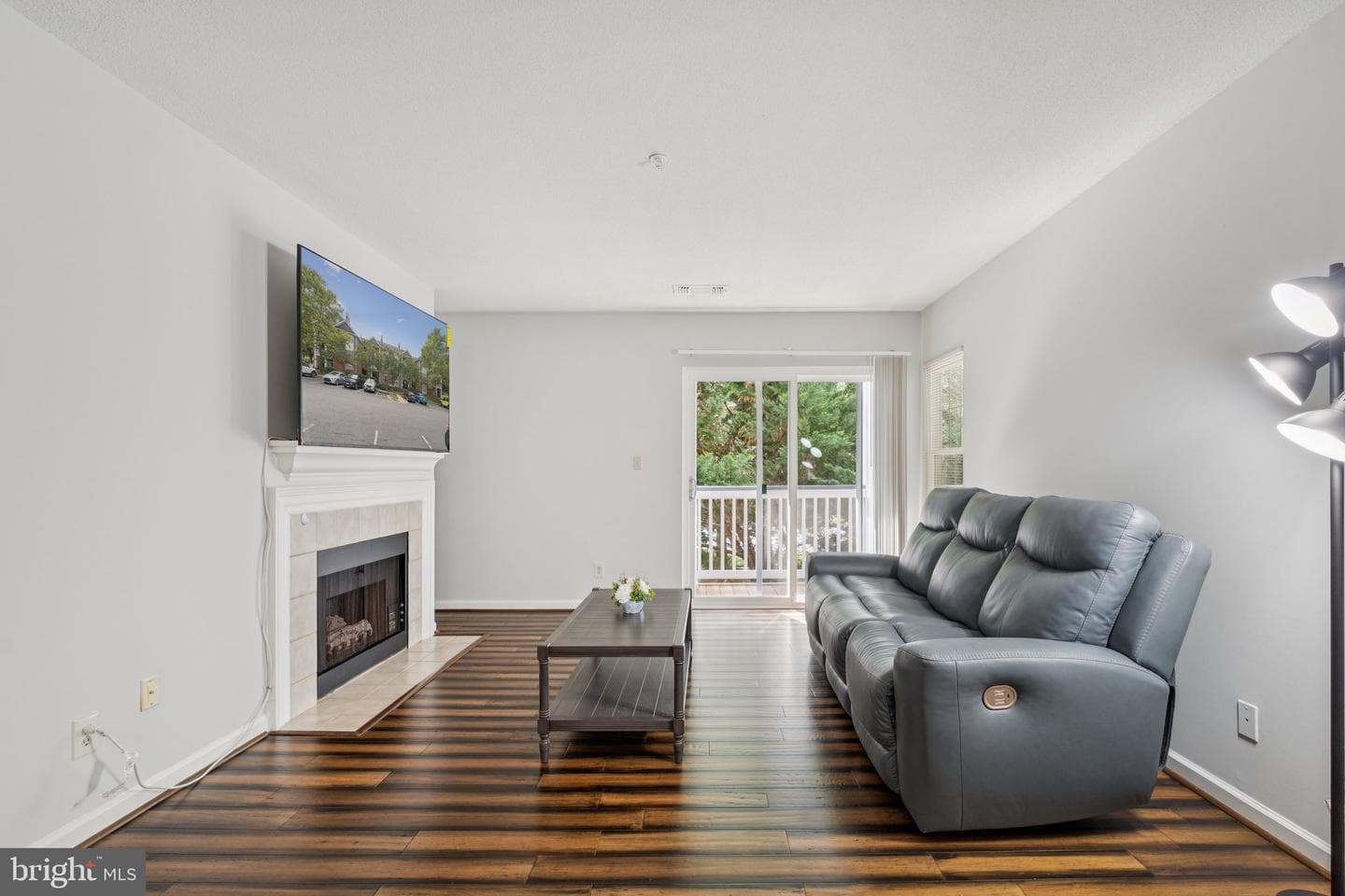 20311 Beechwood Terrace #203 photo 12