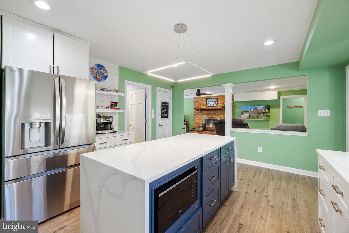 422 Mosby Drive SW photo 18