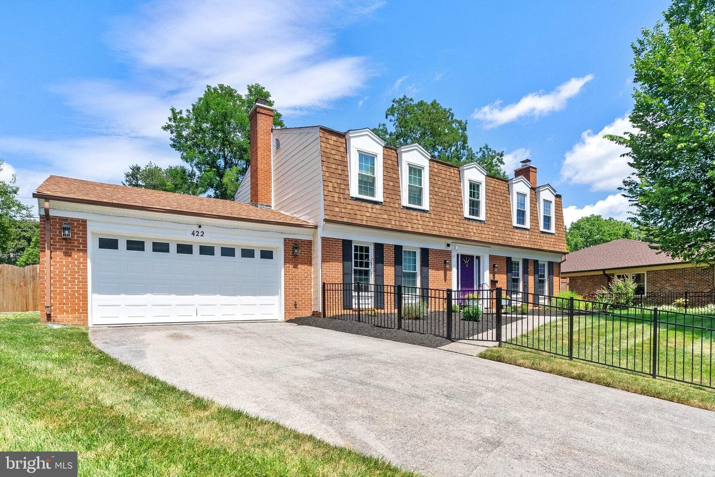422 Mosby Drive SW photo 3