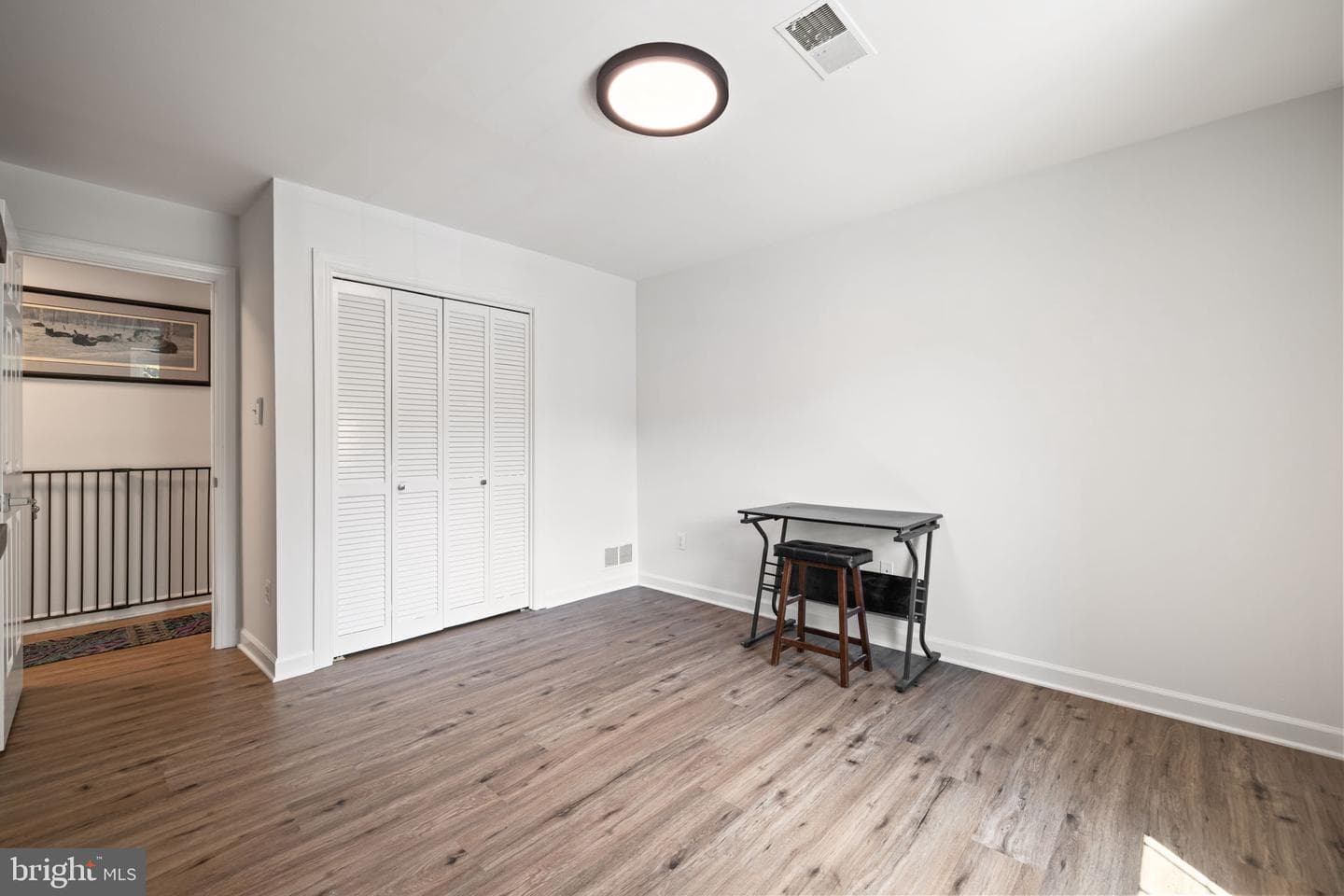422 Mosby Drive SW photo 59