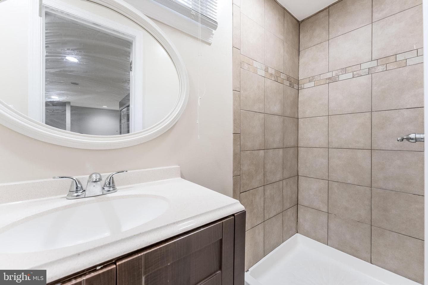 21031 Thoreau Court photo 54