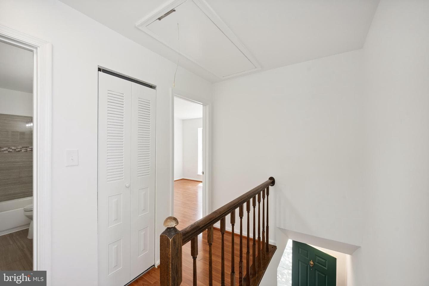 258 Coventry Square photo 16