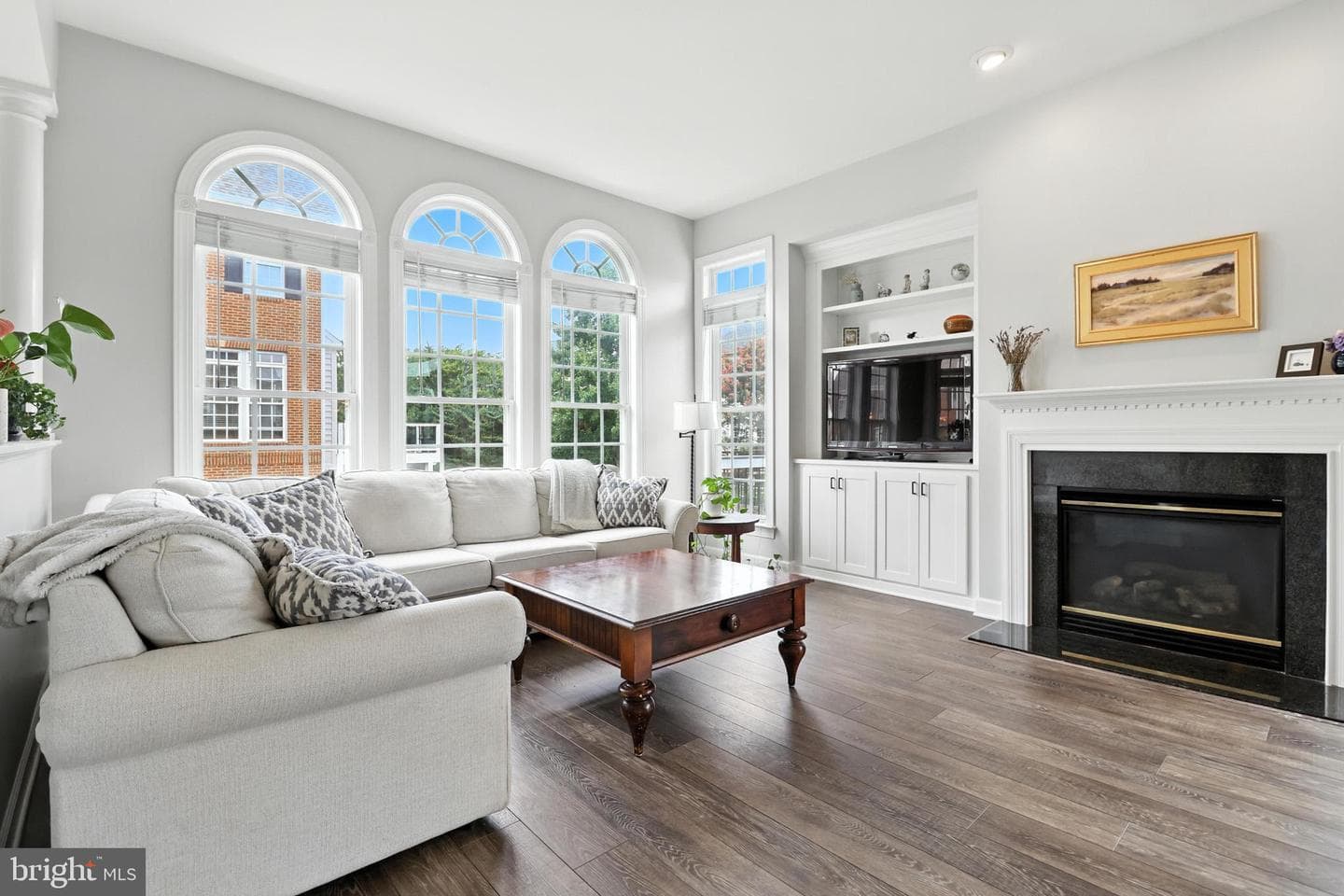 19208 Greystone Square photo 10