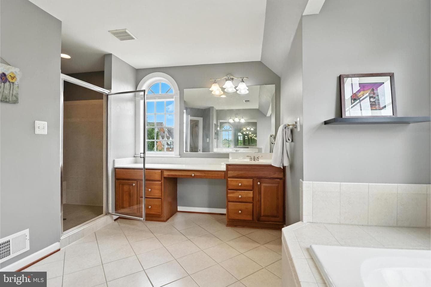 19208 Greystone Square photo 29