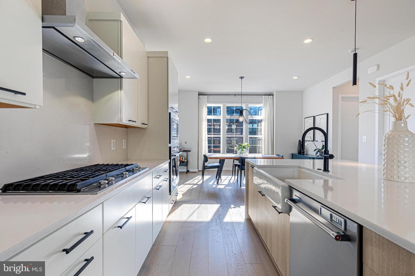 43420 Grandmoore Street photo 12
